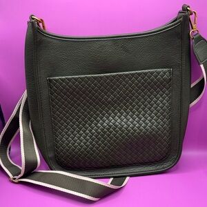 Elegant Olive green  Woven Shoulder Bag